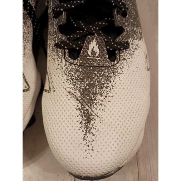 Under Armor Men's Football Cleats Size 7.5 Spotlight Fran 2.0 Shoes 3025084-001 - Picture 12 of 13